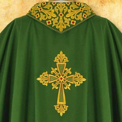 Ornat brodat cu simbol JHS